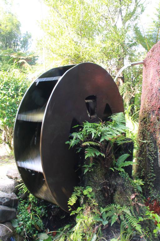 Patuha Rainforest Retreat Okato Exterior foto
